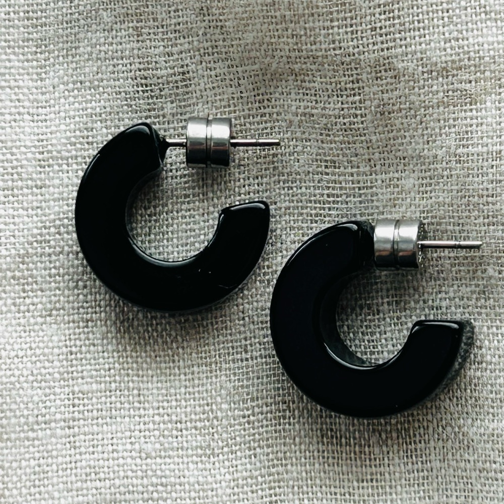 Machete Muse Hoops in Black Matte - Picture 2 of 6